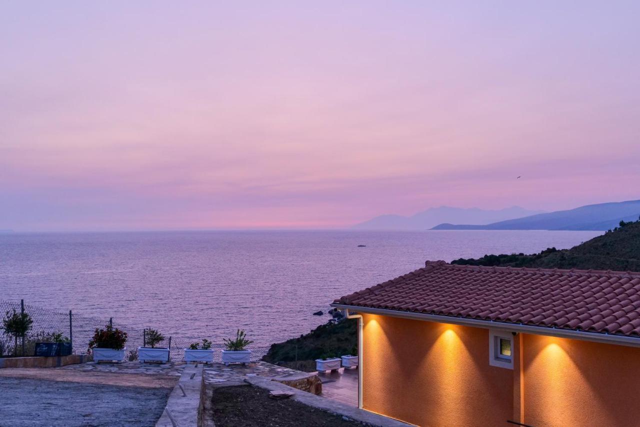 Twins Villa Saranda Dış mekan fotoğraf