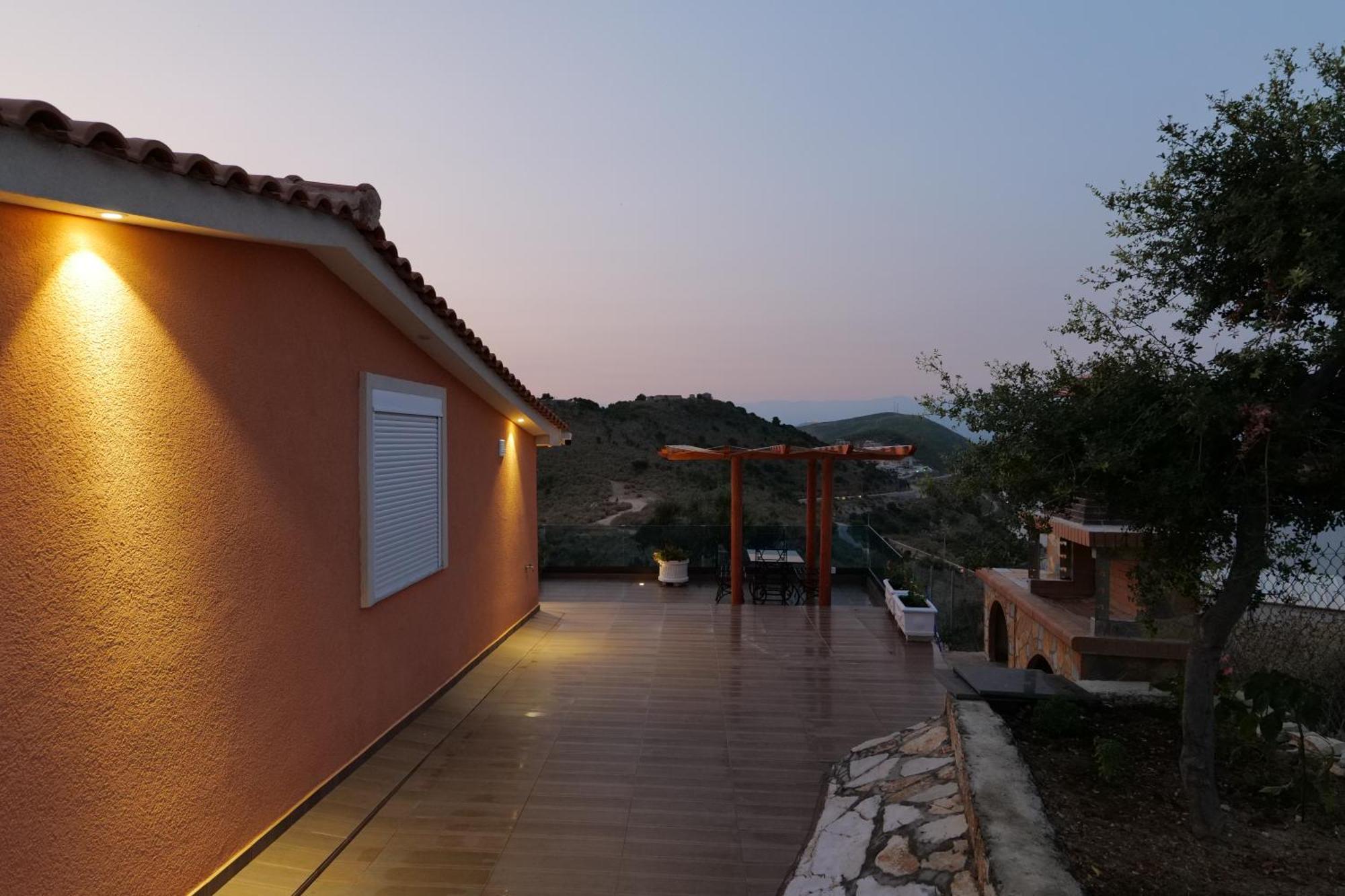 Twins Villa Saranda Dış mekan fotoğraf