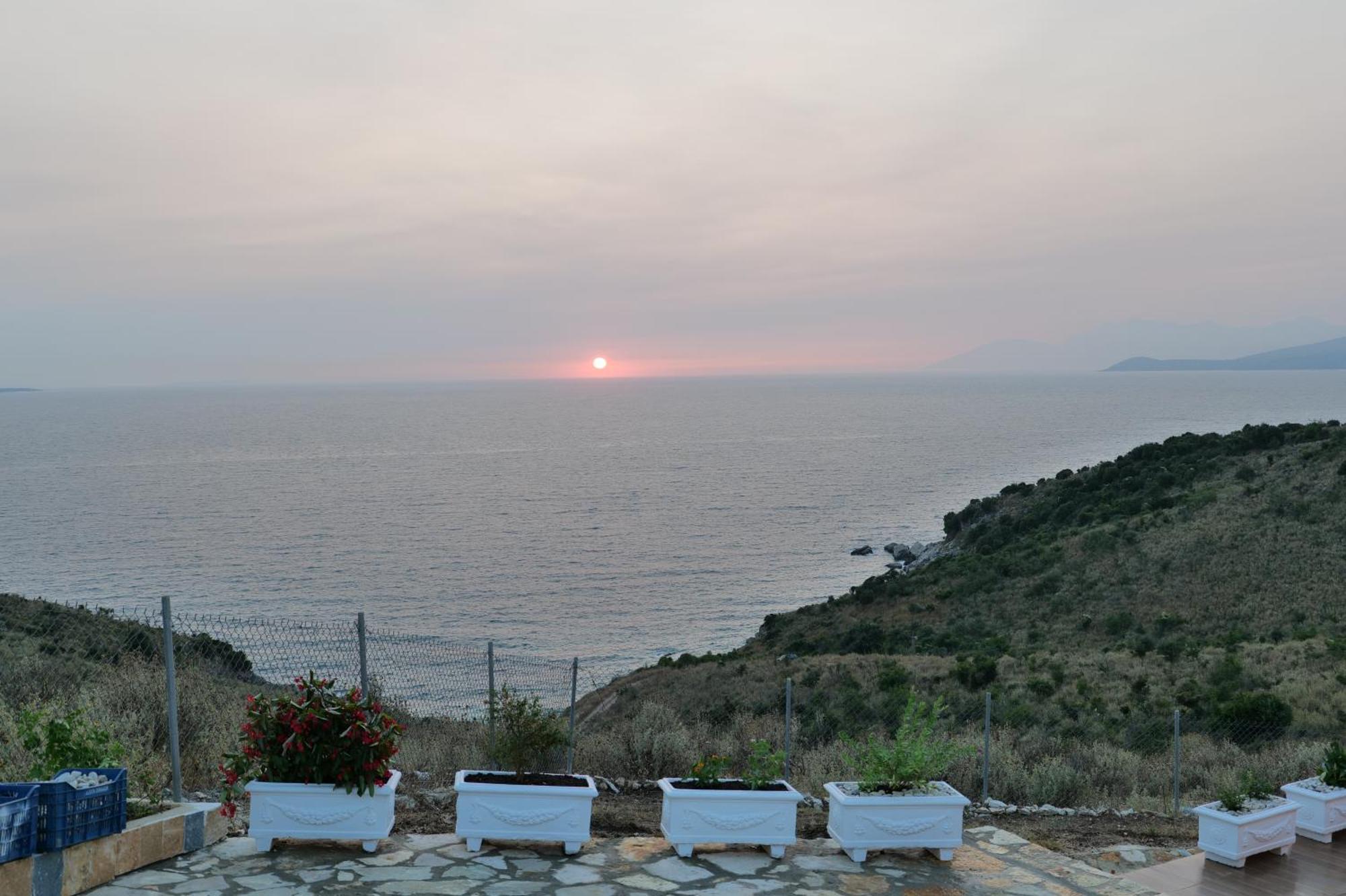 Twins Villa Saranda Dış mekan fotoğraf